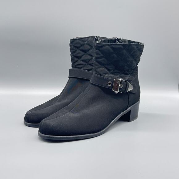 Stuart Weitzman Boots Womens 7.5 Black Quilted Ankle Buckle Gorby Waterproof - Picture 4 of 12